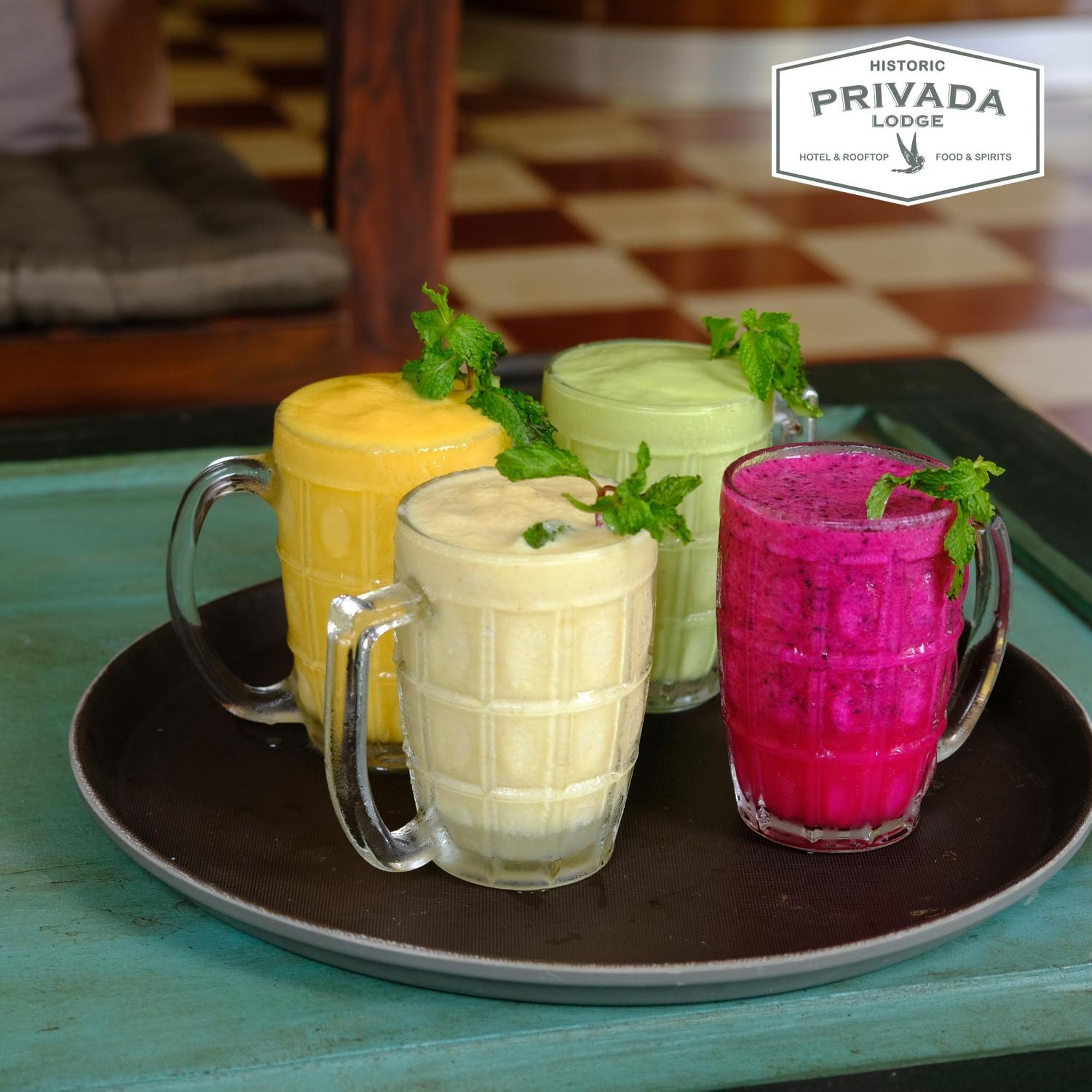 Privada Lodge - Historic Hotel Kratie Bagian luar foto