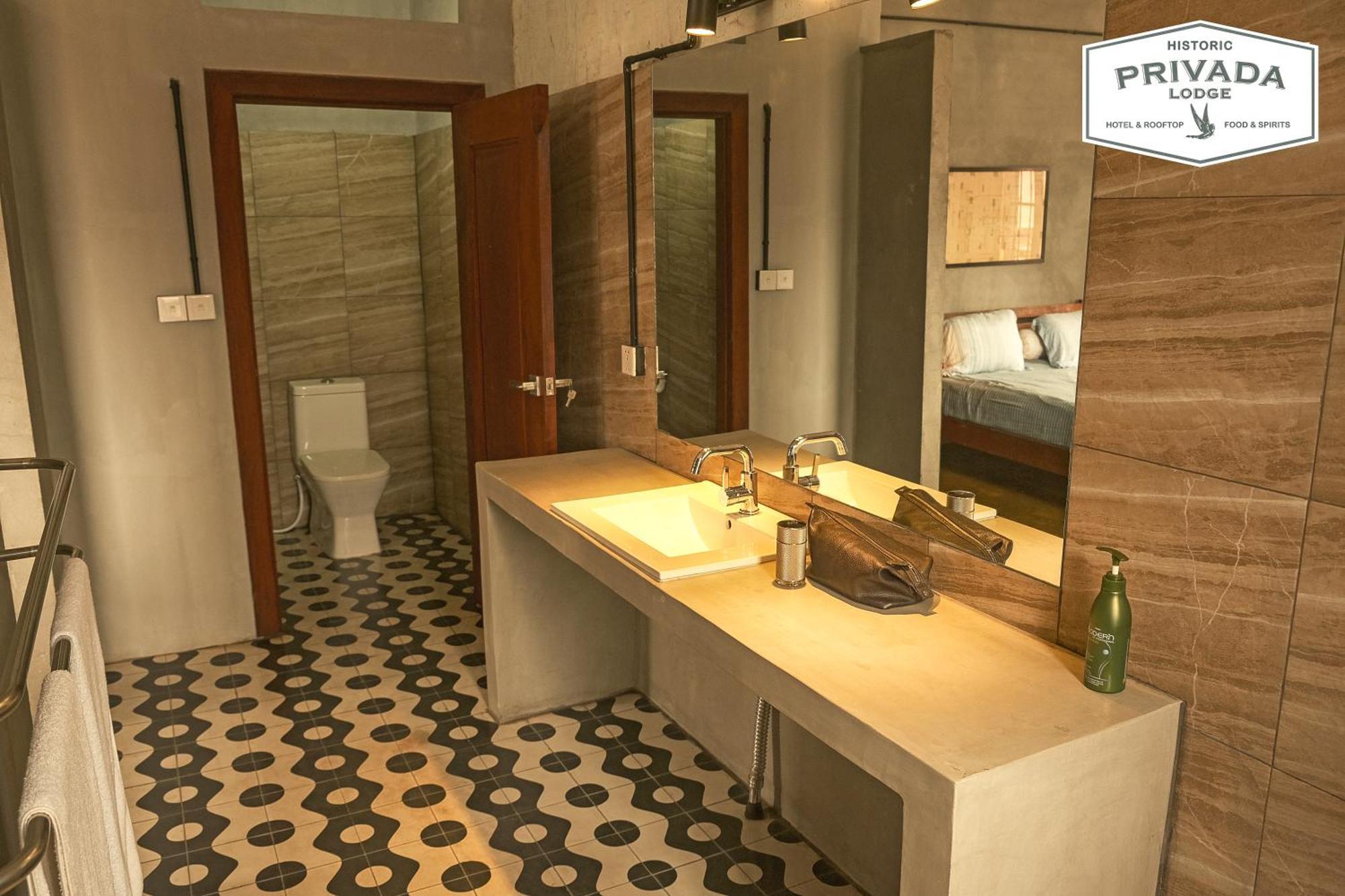 Privada Lodge - Historic Hotel Kratie Bagian luar foto