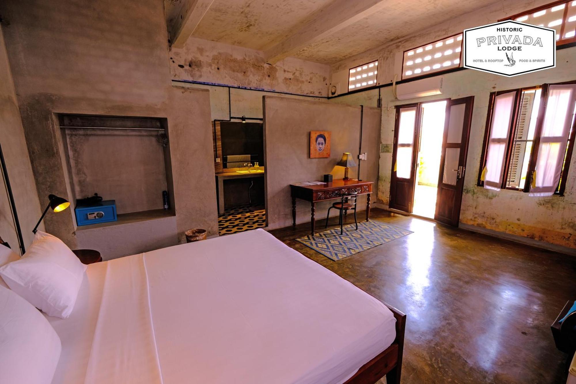 Privada Lodge - Historic Hotel Kratie Bagian luar foto